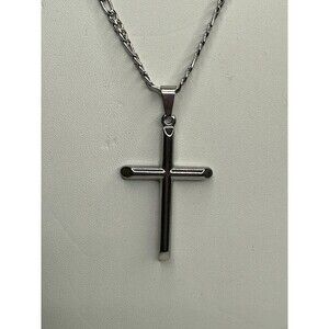 Silver tone necklace with cross